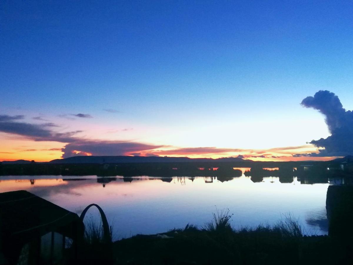 Los Uros Puno Exterior foto